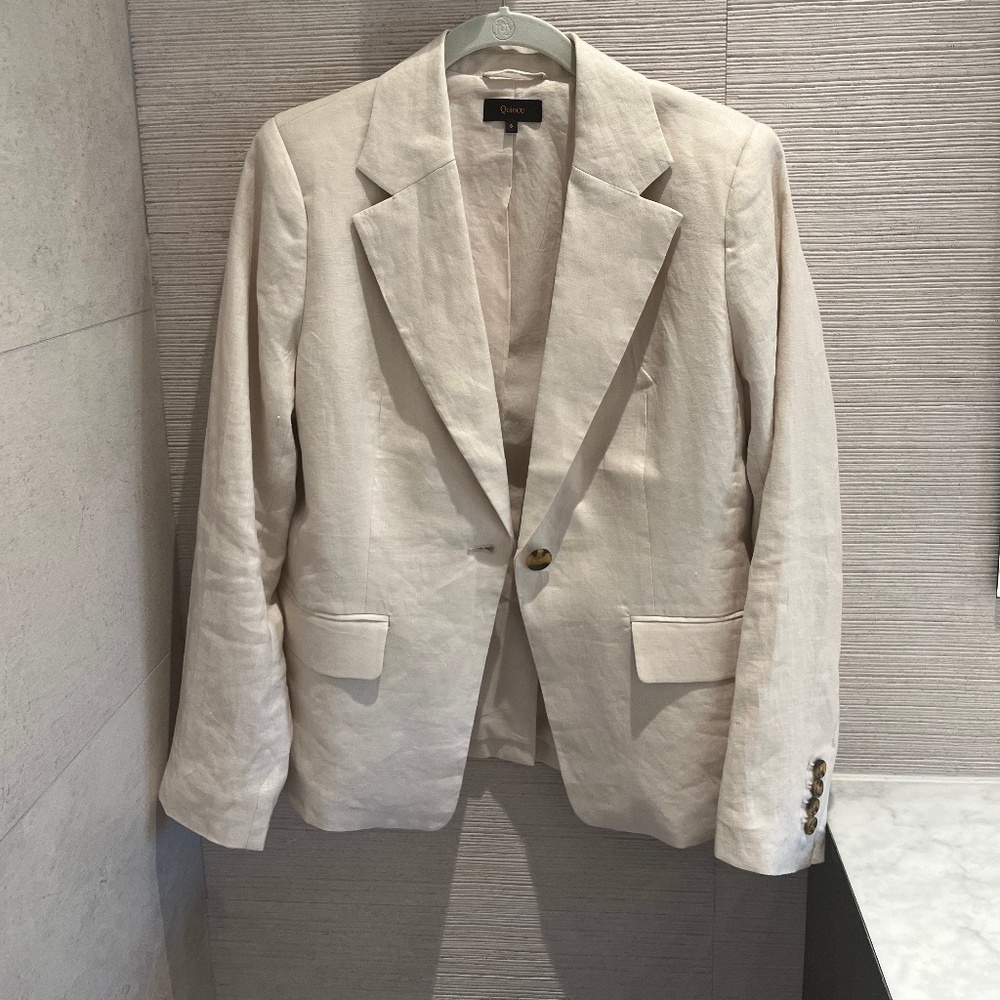 Quince 100% Linen Structured Blazer